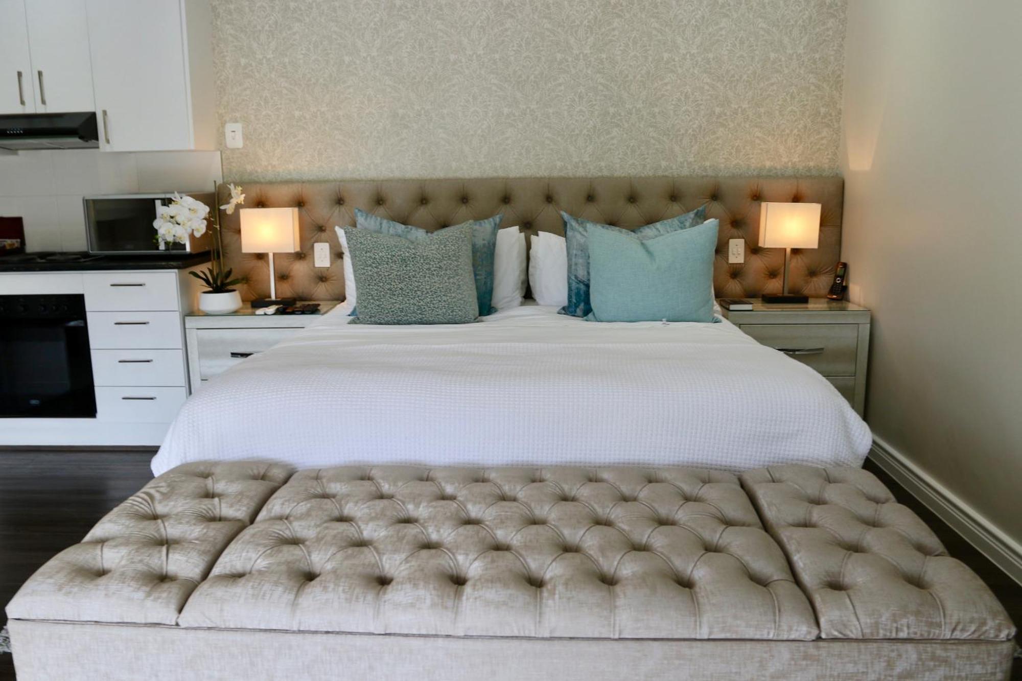Alluvia Boutique Winery & Luxury Accommodation Stellenbosch Bilik gambar A bedroom at the hotel